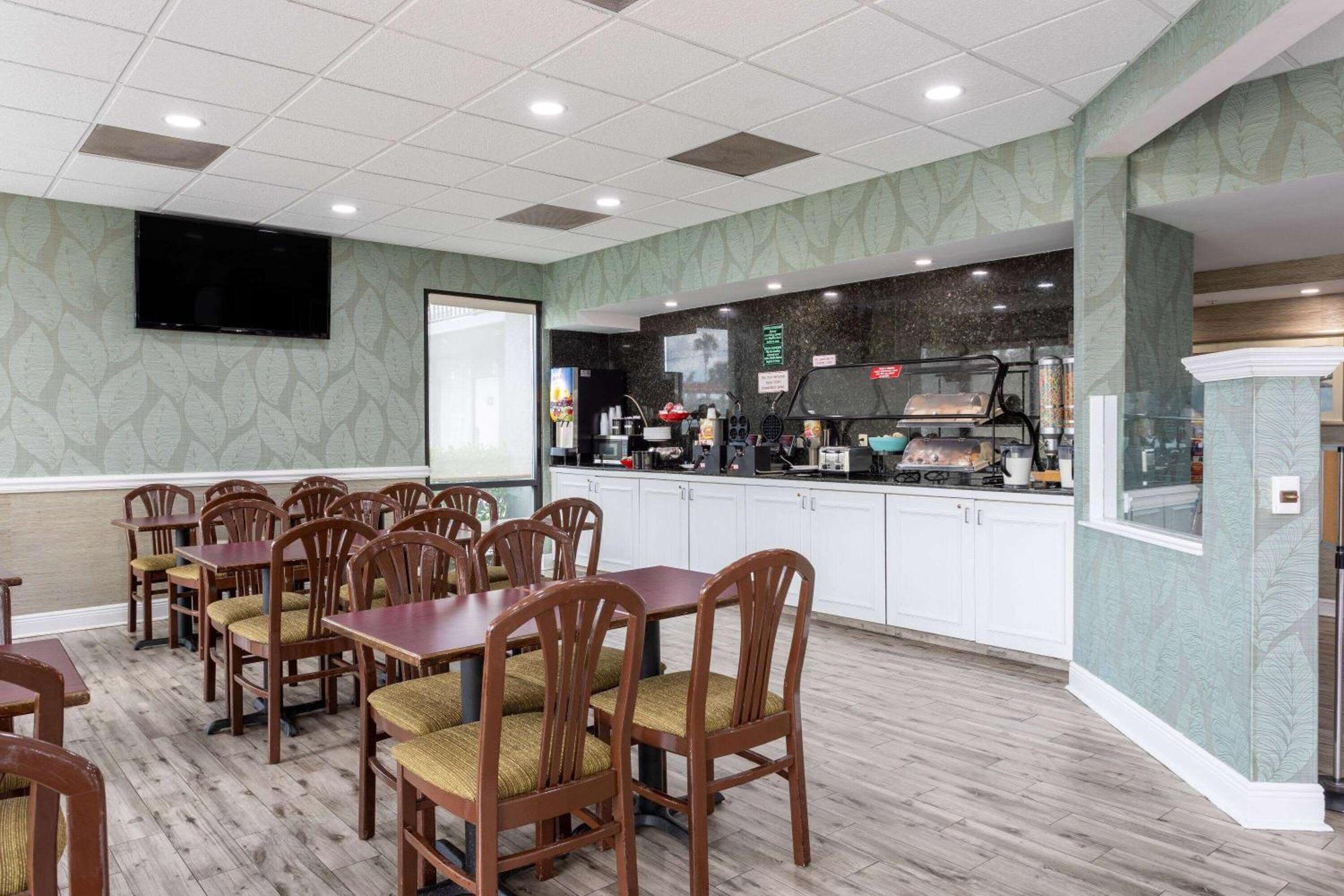 Ramada By Wyndham Altamonte Springs Near I-4 Ξενοδοχείο Εξωτερικό φωτογραφία